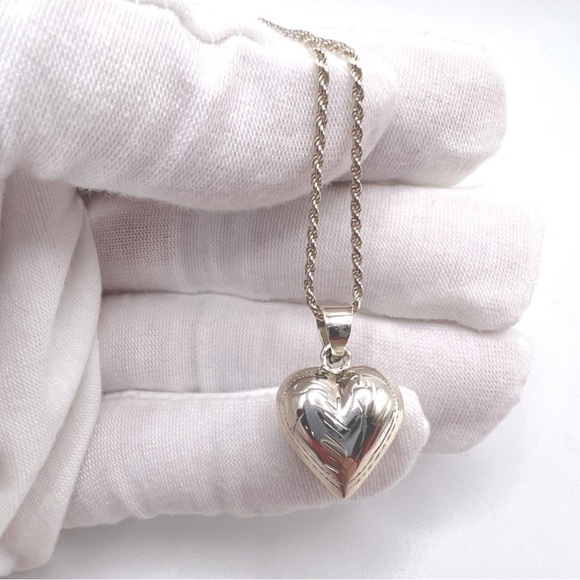 .925 Sterling Silver Puffed Heart Etched Design Necklace